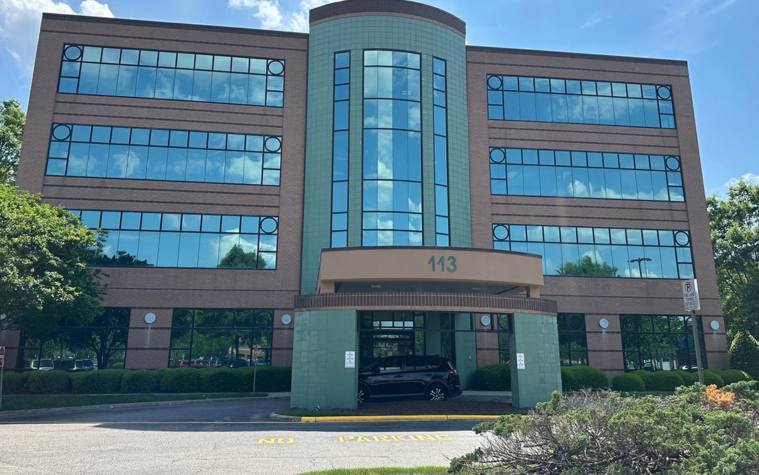 Picture of the medical building where Adler Therapy Group's Chesapeake Battlefield office is located.